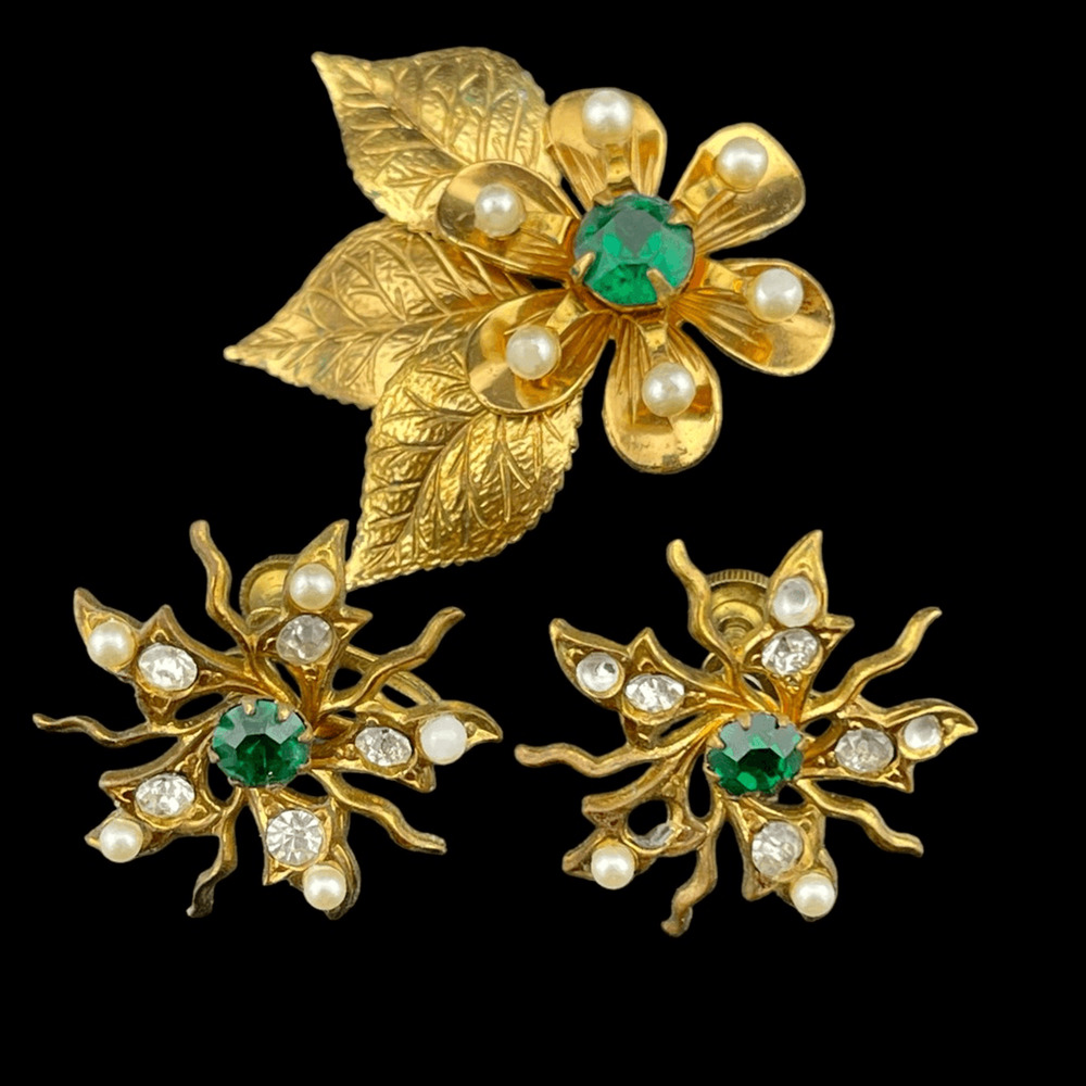 Vintage Rare Coro Pendant And Earrings Set Gold Tone Green Rhinestone